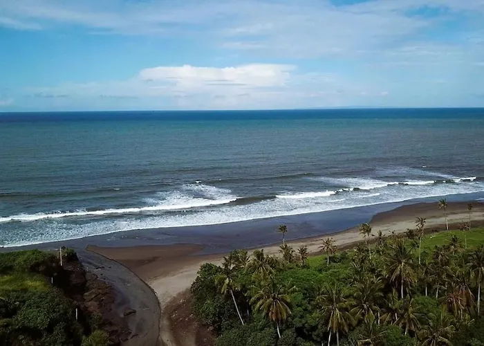Villa Coconut Corner - Ocean View Treehouse