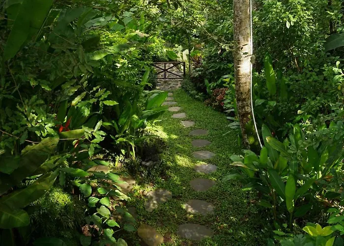 Villa Coconut Corner - Ocean View Treehouse *