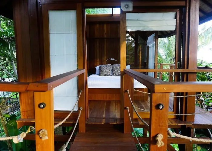 Coconut Corner - Ocean View Treehouse Villa Tanah Lot